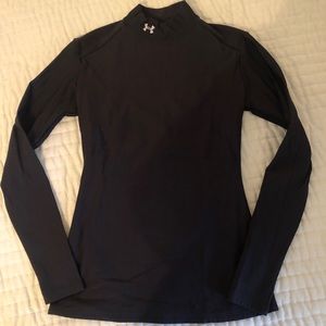 Long sleeve heat tech Under Armour shirt